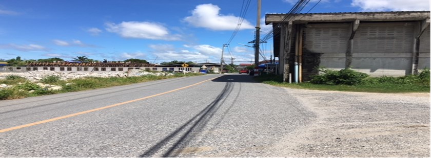 For SaleLandChachoengsao : Urgent sale of land with warehouse in Bang Pakong, area 38 rai, green, suitable for a warehouse, housing development.