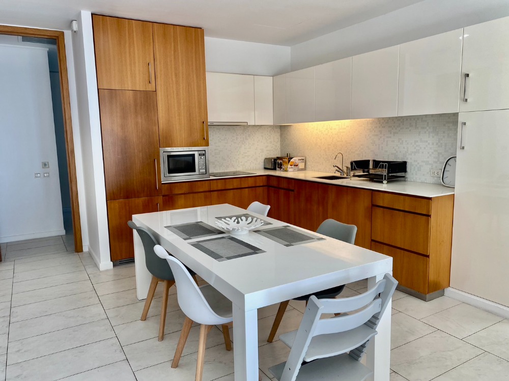 ขายคอนโดพัทยา บางแสน ชลบุรี สัตหีบ : For Sale  Northpoint 2 Beds with 2 bathtub (S03-1494) S