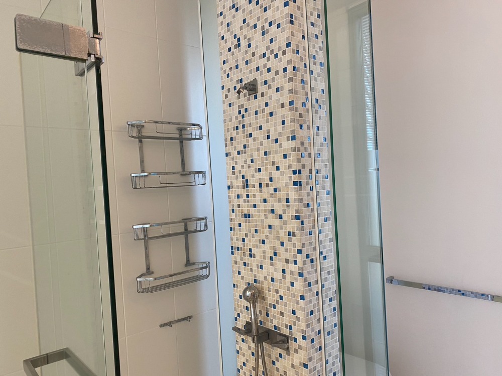 ขายคอนโดพัทยา บางแสน ชลบุรี สัตหีบ : For Sale  Northpoint 2 Beds with 2 bathtub (S03-1494) S