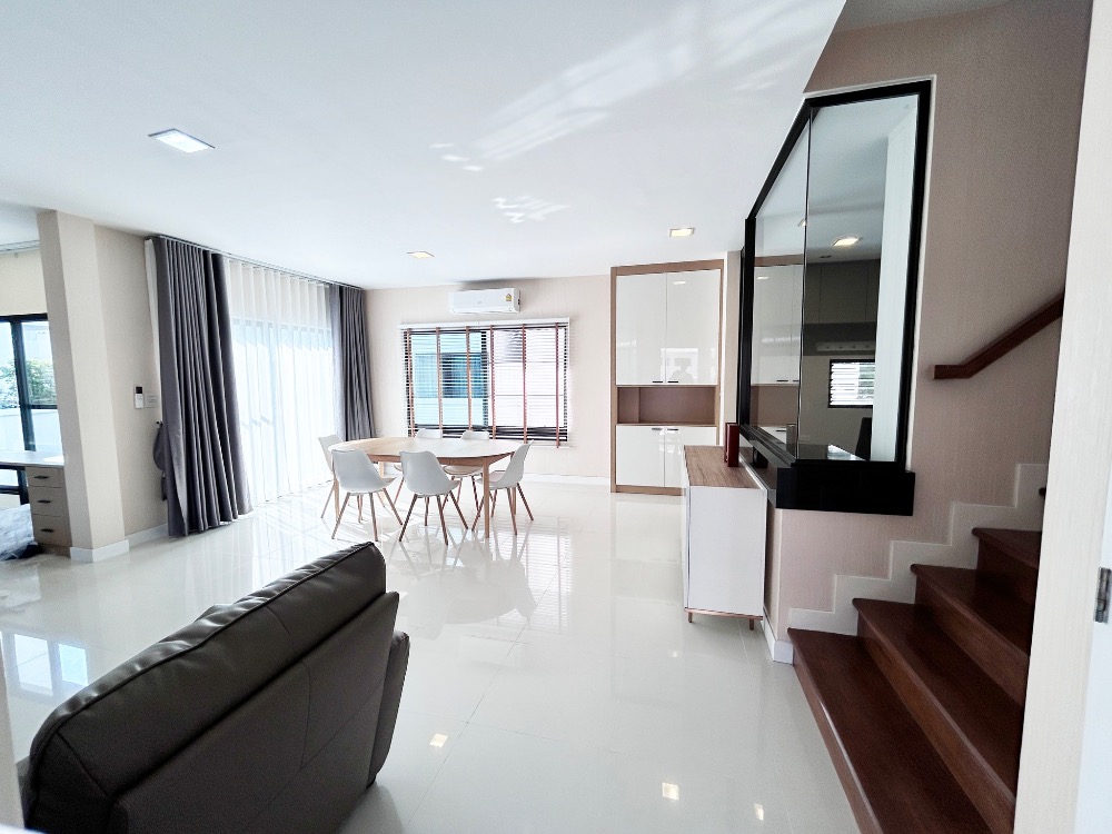 For RentHouseLadkrabang, Suwannaphum Airport : K-5418 For rent/sale! Single house Manthana 4 On Nut Wongwaen, beautiful house with built-in furniture.