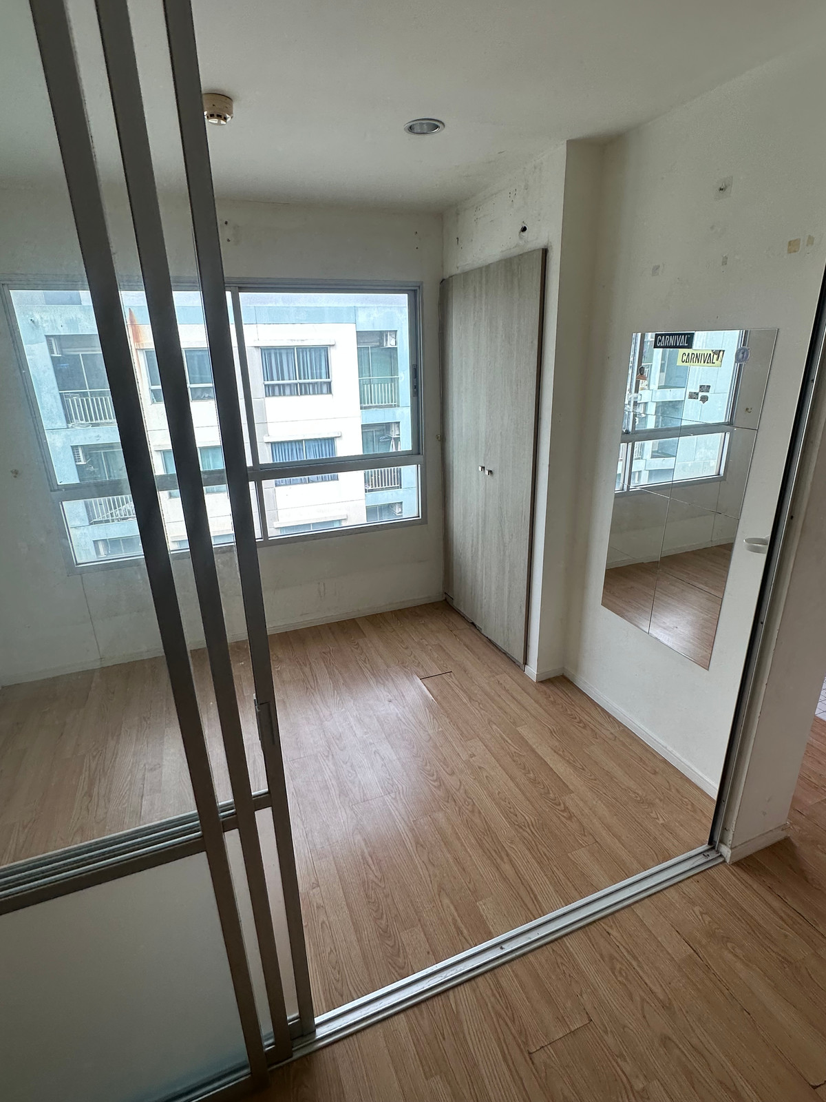 ขายคอนโดพัฒนาการ ศรีนครินทร์ : ขายด่วน คอนโด ลุมพินี วิลล์ อ่อนนุช-พัฒนาการ 1 นอน 22.54 ตรม ชั้น 8 อาคาร A