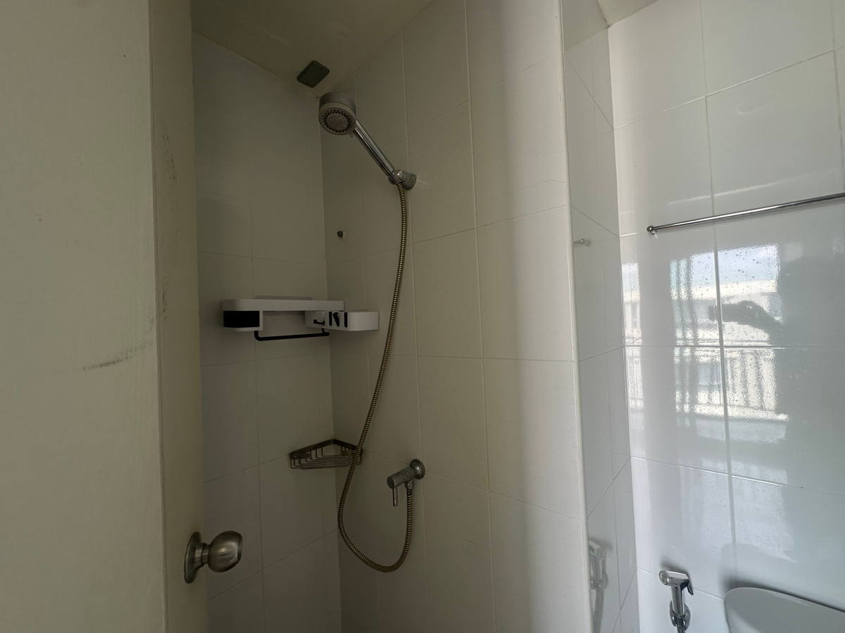 ขายคอนโดพัฒนาการ ศรีนครินทร์ : ขายด่วน คอนโด ลุมพินี วิลล์ อ่อนนุช-พัฒนาการ 1 นอน 22.54 ตรม ชั้น 8 อาคาร A