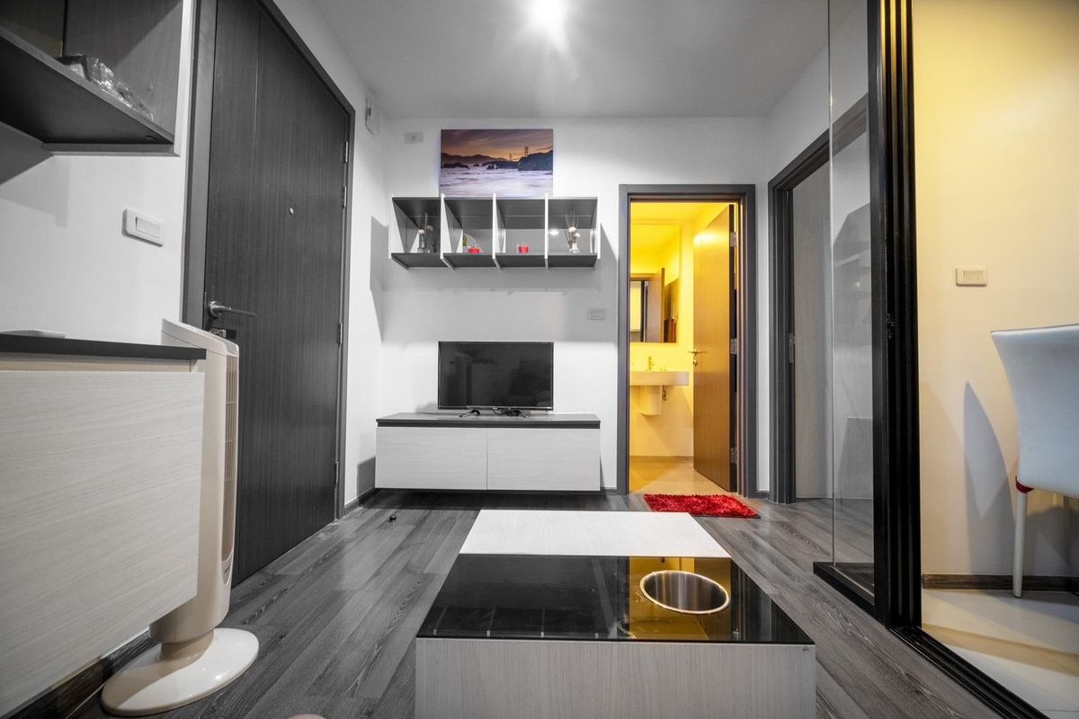 ให้เช่าคอนโดอ่อนนุช อุดมสุข : The Base Park West 30 ตรม. 1ห้องนอน เฟอร์ครบ 15,000 บาท