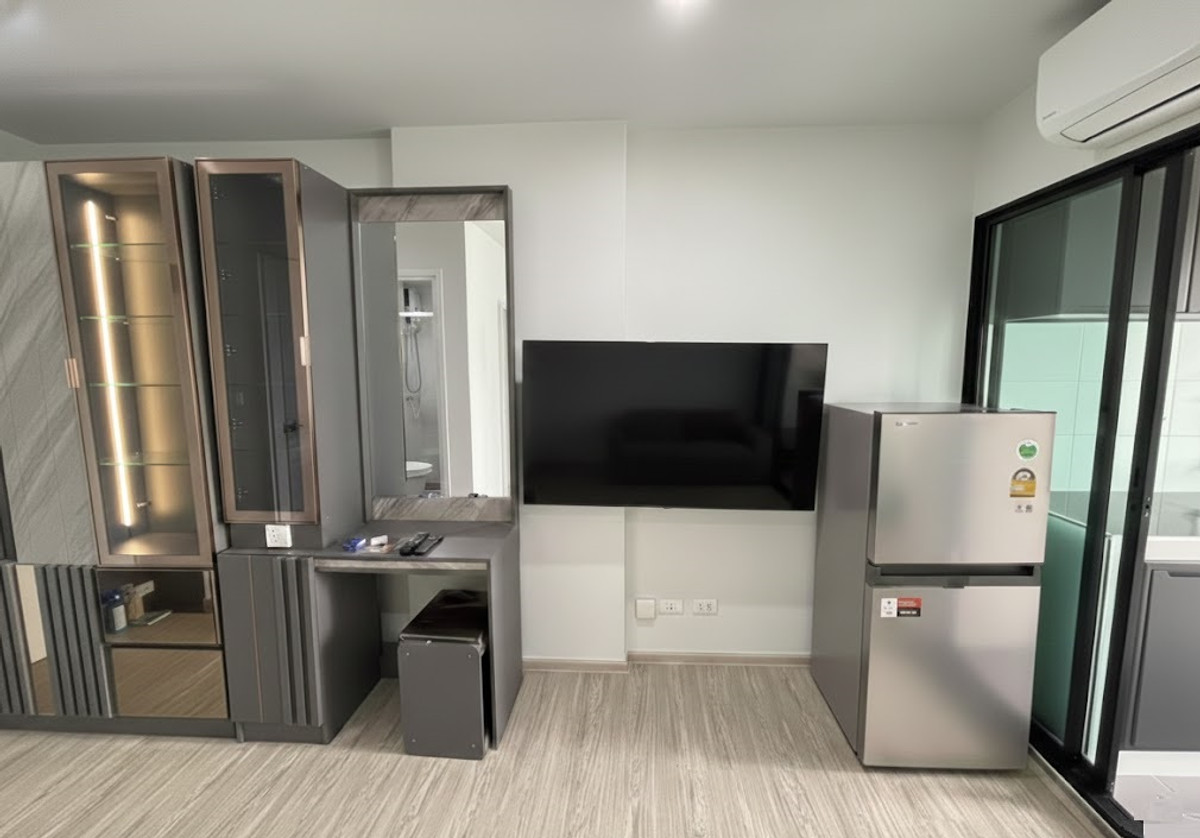 ให้เช่าคอนโดรามคำแหง หัวหมาก : RYE หัวหมาก( ARL หัวหมาก)ห้องใหม่ เครื่องซักผ้าฝาหน้า มีแอร์ 2 ตัว