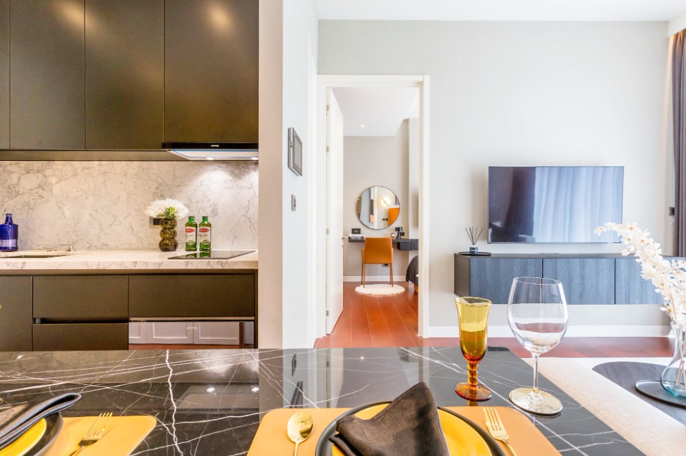 For SaleCondoSukhumvit, Asoke, Thonglor : For sale, KHUN by YOO Thonglor, 1 bedroom, 49 sqm, excellent condition, elegantly-decorated and fully-furnished.
