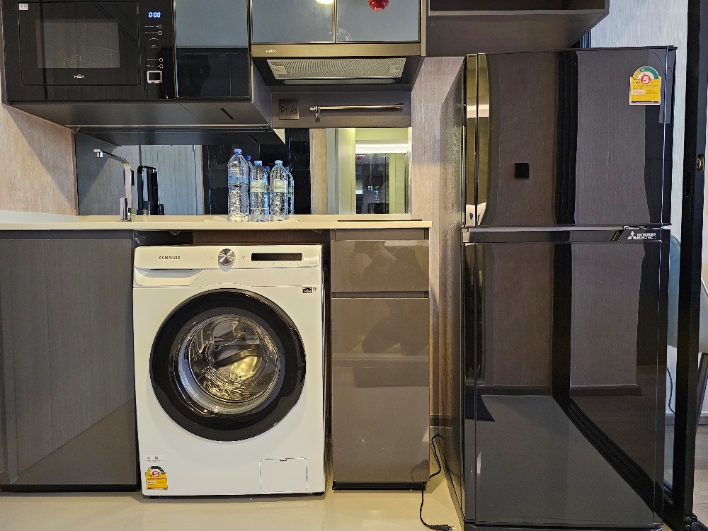 ให้เช่าคอนโดสยาม จุฬา สามย่าน : Park Origin Chula - Samyan【𝐑𝐄𝐍𝐓】🔥ห้อง loft แบบละมุน กว้างโปร่งโล่งสบาย เครื่องใช้ครบ ส่วนกลางหลากหลาย มี Co-Working Space ใกล้MRTสามย่าน 🔥ติดต่อไลน์ไอดี: @hacondo