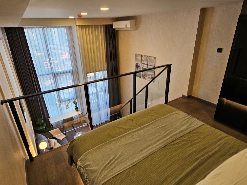 ให้เช่าคอนโดสยาม จุฬา สามย่าน : Park Origin Chula - Samyan【𝐑𝐄𝐍𝐓】🔥ห้อง loft แบบละมุน กว้างโปร่งโล่งสบาย เครื่องใช้ครบ ส่วนกลางหลากหลาย มี Co-Working Space ใกล้MRTสามย่าน 🔥ติดต่อไลน์ไอดี: @hacondo