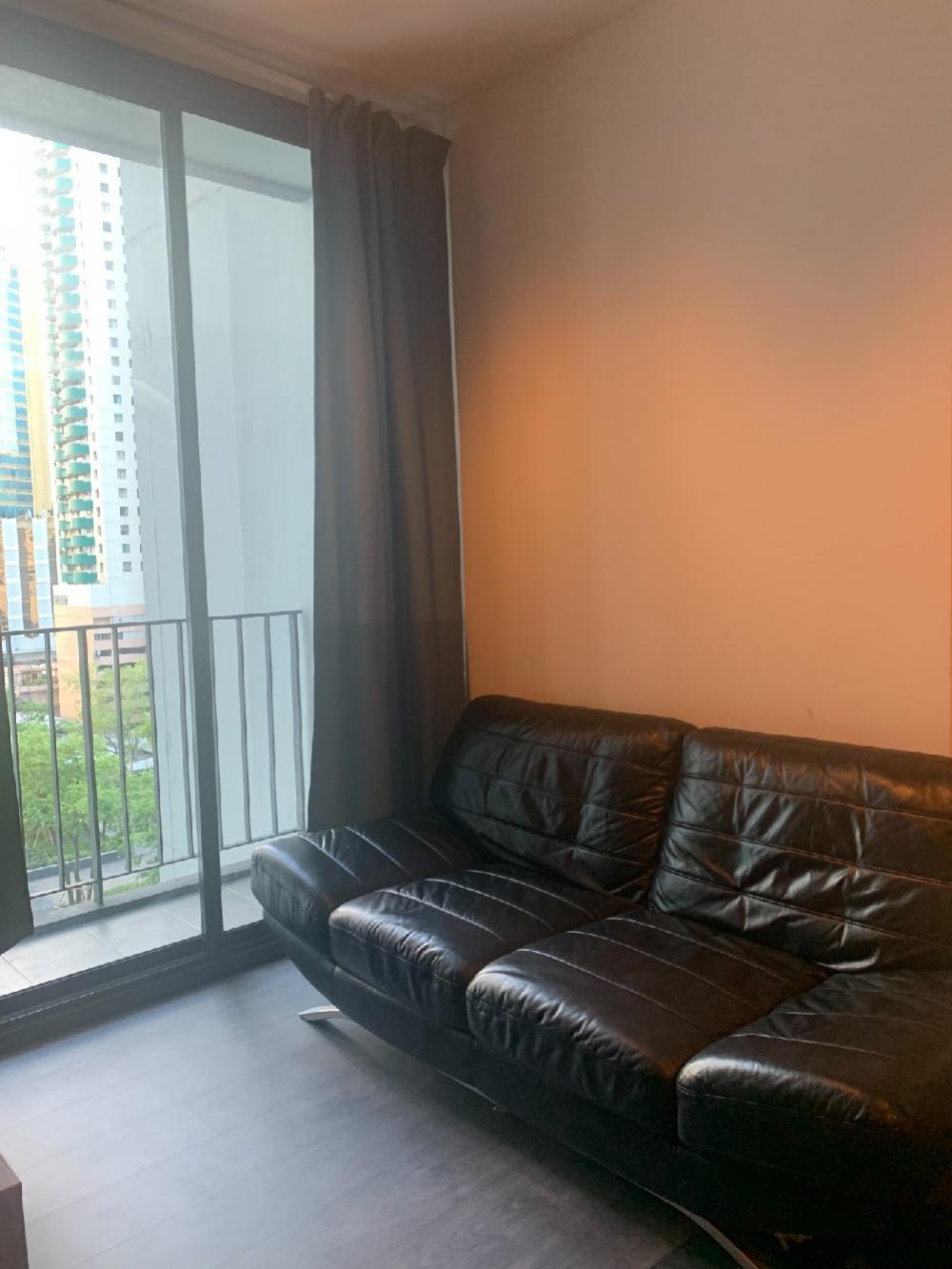 ให้เช่าคอนโดสุขุมวิท อโศก ทองหล่อ : The Edge sukhumvit 23 for rent