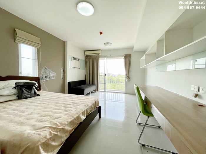 For SaleCondoBangna, Bearing, Lasalle : Condo ABAC Bangna Latitude Condo, corner room, 5th floor, in front of the project
