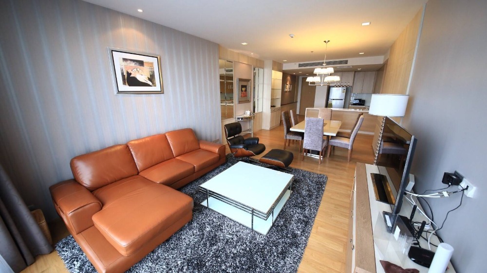 ให้เช่าคอนโดนานา : ❖ Prime Location ❖ ชั้น 30+ 126.87 ตร.ม. | 3 ห้องนอน ตกกแต่งครบ | คอนโด ใกล้ BTS นานา 2 นาที, โคเรียนทาวน์ 2 นาที, BTS อโศก 3 นาที