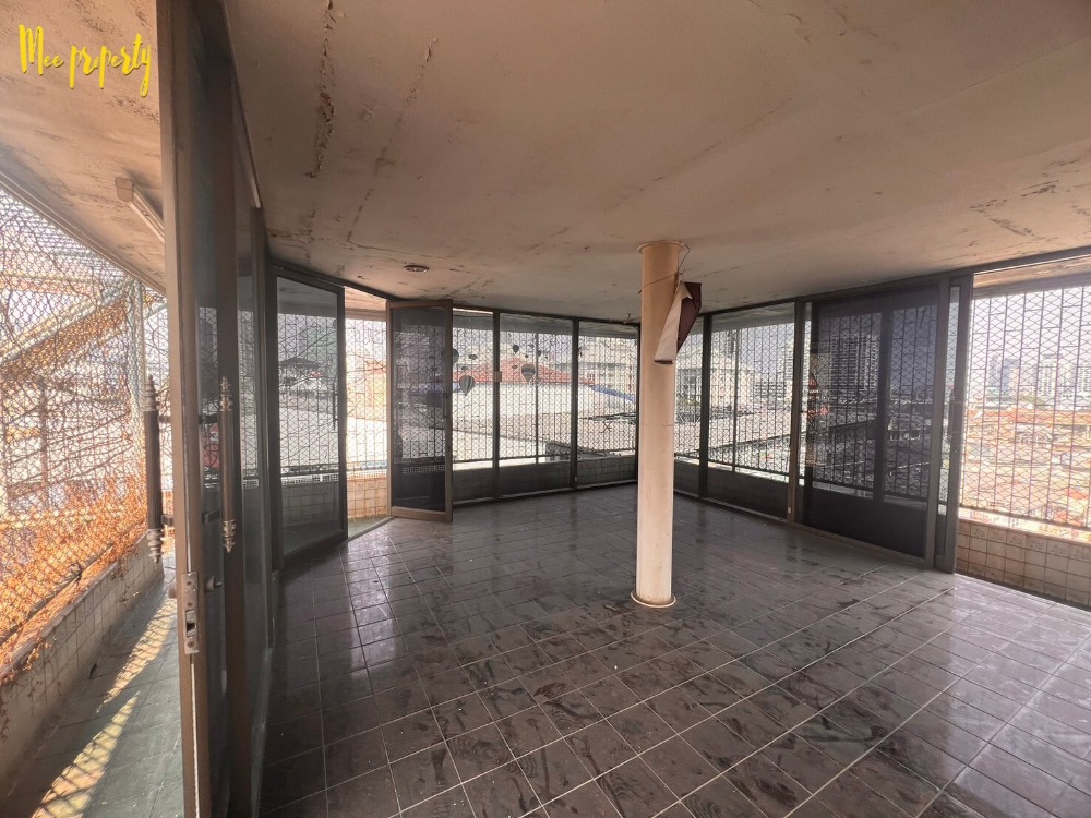 ขายอาคารพาณิชย์พระราม 3 สาธุประดิษฐ์ : ขายด่วนอาคารพาณิชย์ ทำเลดี!! 3 คูหา 5 ชั้น ถนนจันทน์ซอย 16 แยก 6 ใกล้สถานีรถไฟฟ้าหลายสาย ME-136