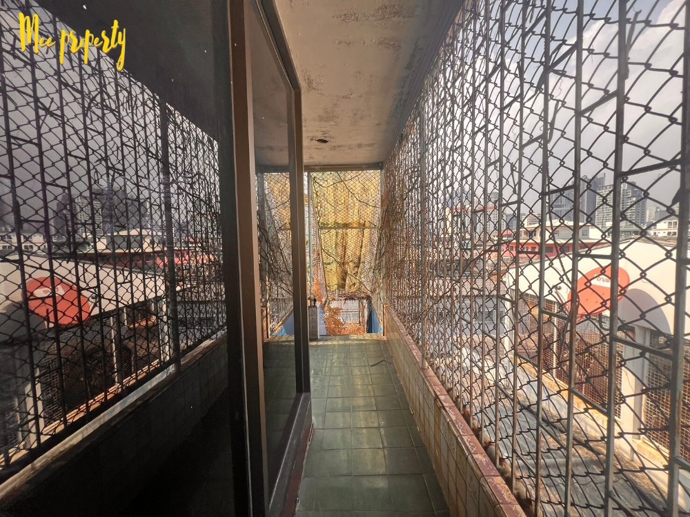 ขายอาคารพาณิชย์พระราม 3 สาธุประดิษฐ์ : ขายด่วนอาคารพาณิชย์ ทำเลดี!! 3 คูหา 5 ชั้น ถนนจันทน์ซอย 16 แยก 6 ใกล้สถานีรถไฟฟ้าหลายสาย ME-136