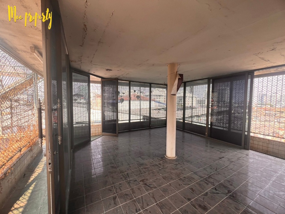 ขายอาคารพาณิชย์พระราม 3 สาธุประดิษฐ์ : ขายด่วนอาคารพาณิชย์ ทำเลดี!! 3 คูหา 5 ชั้น ถนนจันทน์ซอย 16 แยก 6 ใกล้สถานีรถไฟฟ้าหลายสาย ME-136