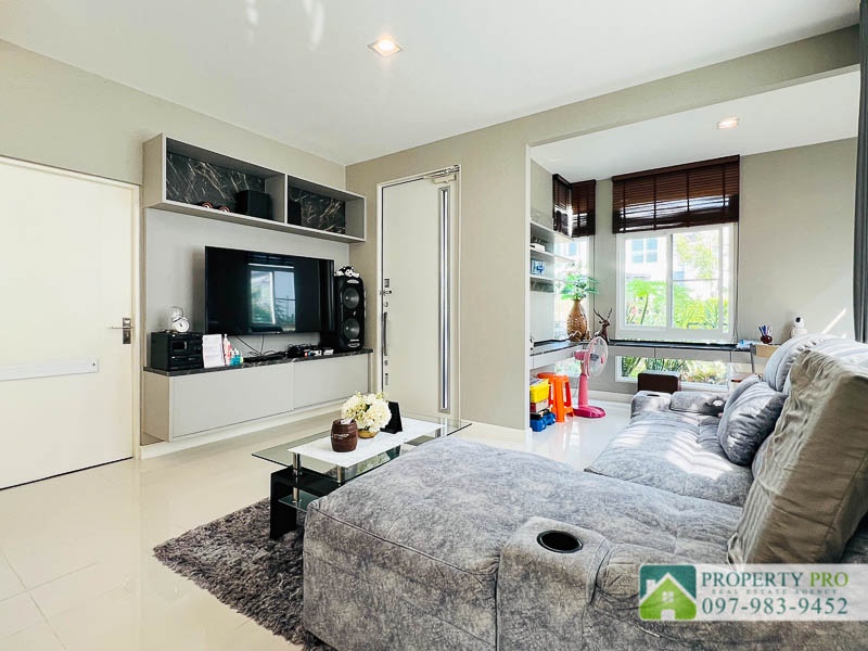 For SaleHouseNonthaburi, Bang Yai, Bangbuathong : House for Sale Mantana Westgate, 4 Bedroom 60 Sqw 185 Sqm Fully Furnished Near MRT Talad Bang Yai, Klong Bang Phai, Bang Yai, Bang Bua Thong : EL24S-004