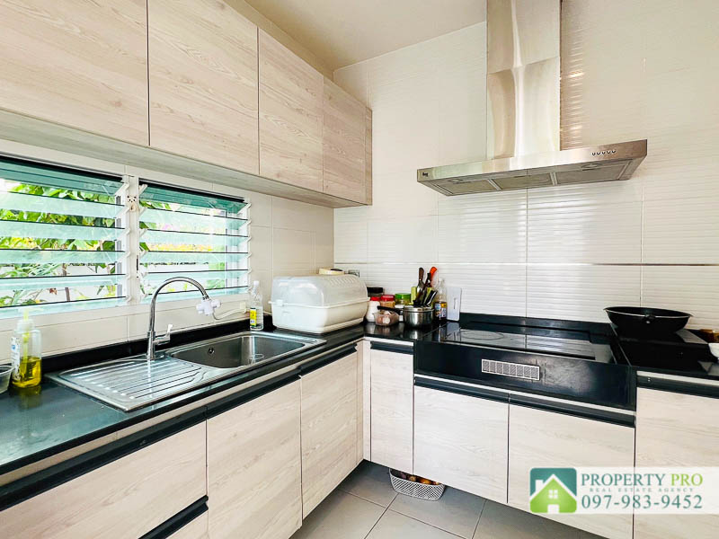 For SaleHouseNonthaburi, Bang Yai, Bangbuathong : House for Sale Mantana Westgate, 4 Bedroom 60 Sqw 185 Sqm Fully Furnished Near MRT Talad Bang Yai, Klong Bang Phai, Bang Yai, Bang Bua Thong : EL24S-004