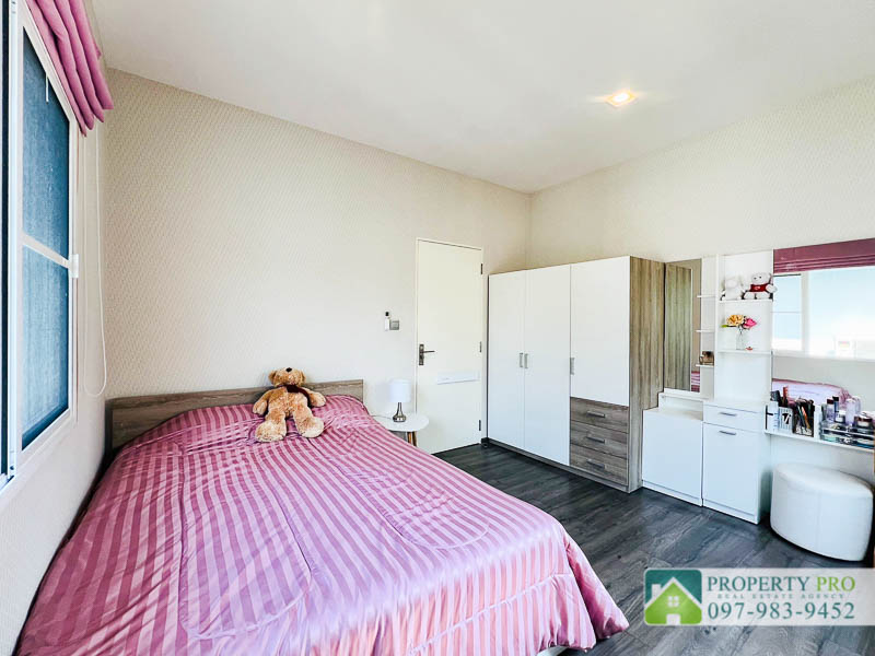 For SaleHouseNonthaburi, Bang Yai, Bangbuathong : House for Sale Mantana Westgate, 4 Bedroom 60 Sqw 185 Sqm Fully Furnished Near MRT Talad Bang Yai, Klong Bang Phai, Bang Yai, Bang Bua Thong : EL24S-004