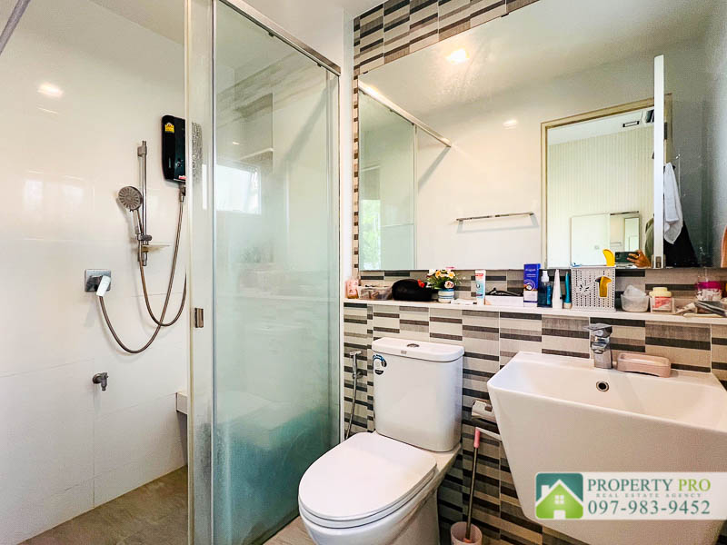 For SaleHouseNonthaburi, Bang Yai, Bangbuathong : House for Sale Mantana Westgate, 4 Bedroom 60 Sqw 185 Sqm Fully Furnished Near MRT Talad Bang Yai, Klong Bang Phai, Bang Yai, Bang Bua Thong : EL24S-004