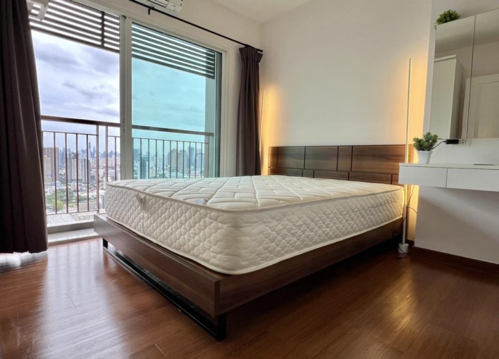 For RentCondoLadprao, Central Ladprao : ★ Sym Vipha-Ladprao ★ 36 sq m., 16th floor (one bedroom ), ★ near BTS Ekkamai ★ near MRT Chatuchak and MRT Mo Chit, near Central Ladprao ★ Many amenities ★ Complete electrical appliances