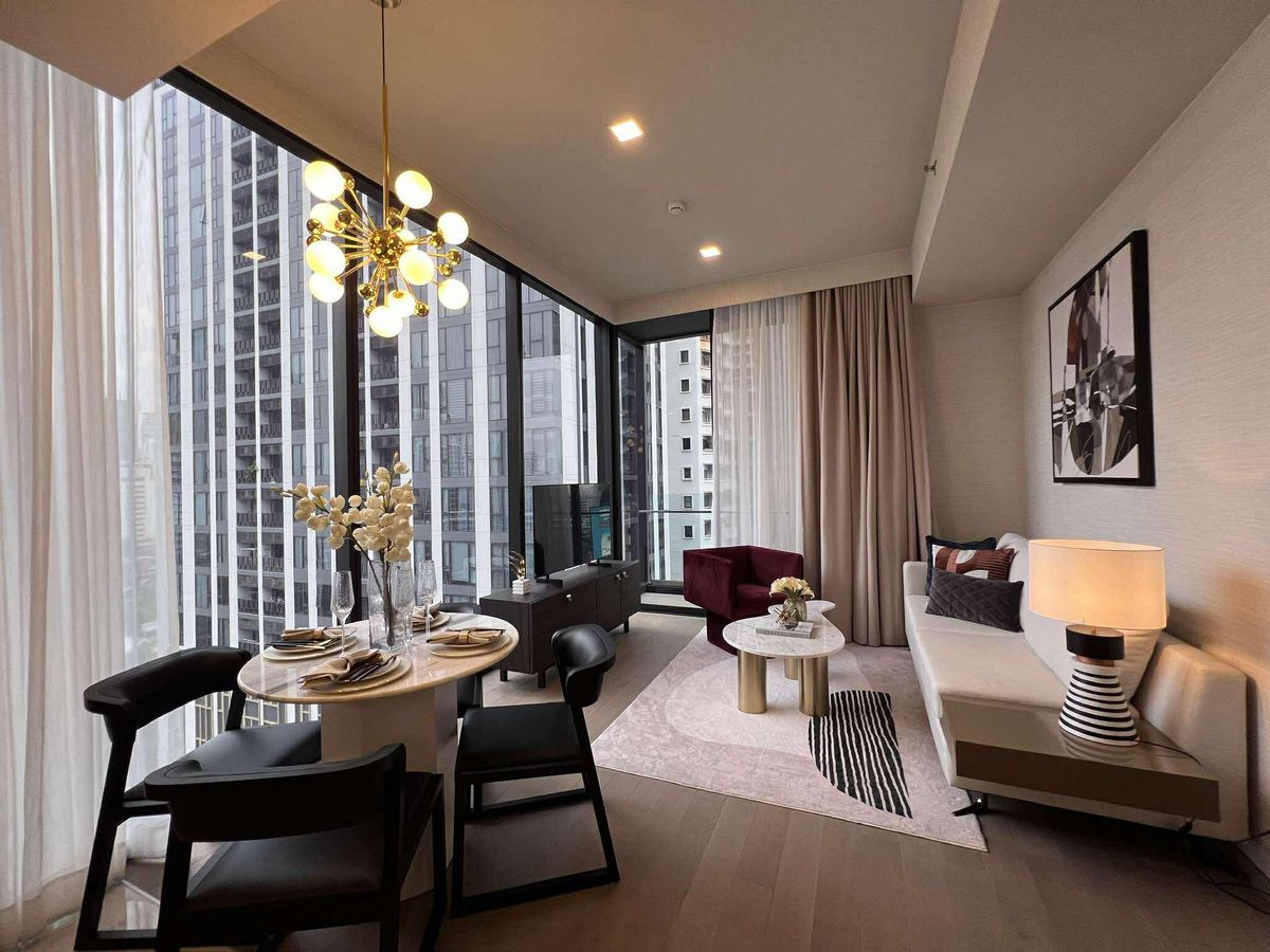 ให้เช่าคอนโดสุขุมวิท อโศก ทองหล่อ : Rent 2 bed Celes Asoke 70 sqm. New Nice Decoration, Line ID: @nirin789