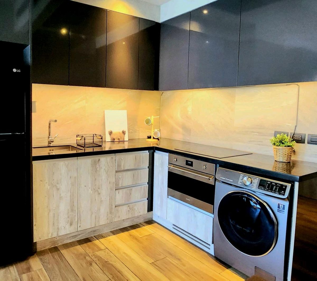 ขายคอนโดสุขุมวิท อโศก ทองหล่อ : 📌For SELL ขาย | The Lofts Asoke - 2BR  (74 sqm) 17,000,000 THB