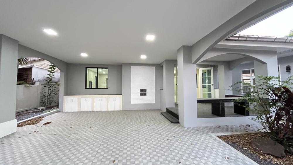 For RentHousePathum Thani,Rangsit, Thammasat : 2-storey detached house for rent, beautiful, newly renovated, Land & House project, price 20,000 / month #House newly renovated, painted, new electrical system throughout the house.