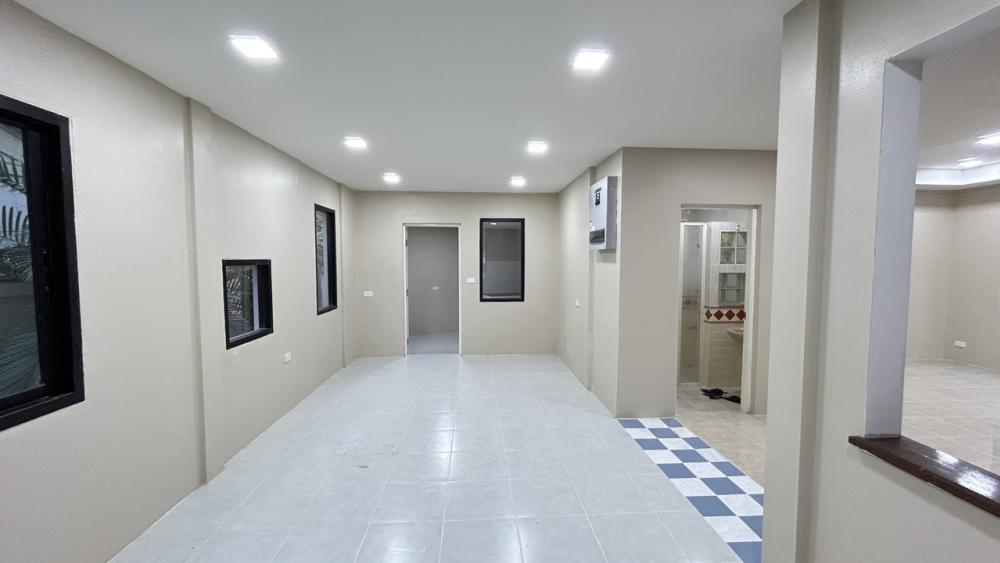 For RentHousePathum Thani,Rangsit, Thammasat : 2-storey detached house for rent, beautiful, newly renovated, Land & House project, price 20,000 / month #House newly renovated, painted, new electrical system throughout the house.