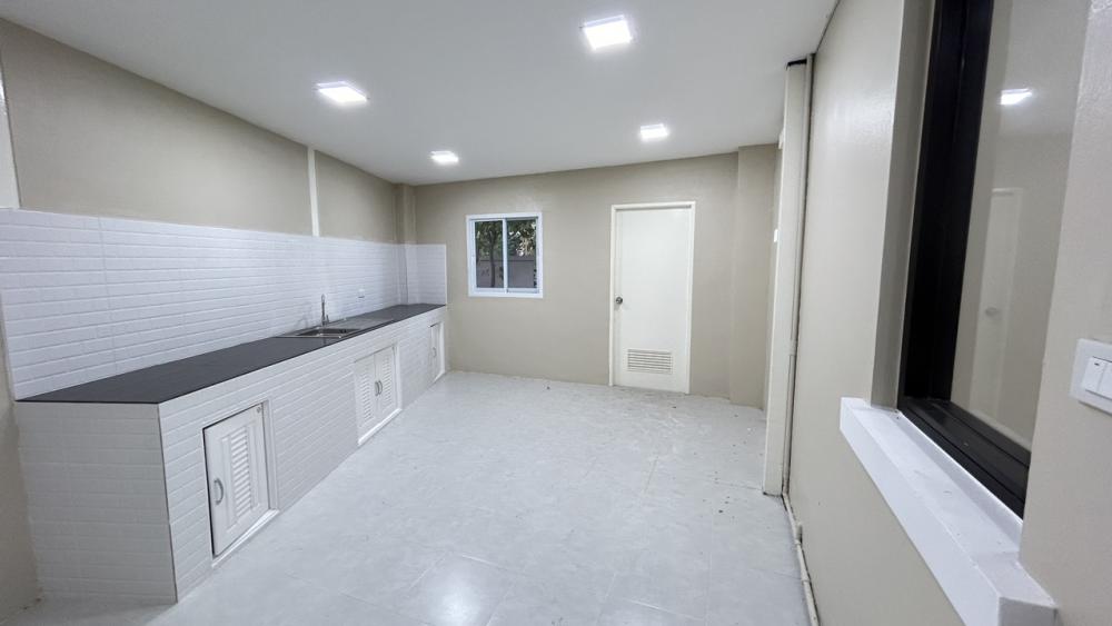For RentHousePathum Thani,Rangsit, Thammasat : 2-storey detached house for rent, beautiful, newly renovated, Land & House project, price 20,000 / month #House newly renovated, painted, new electrical system throughout the house.