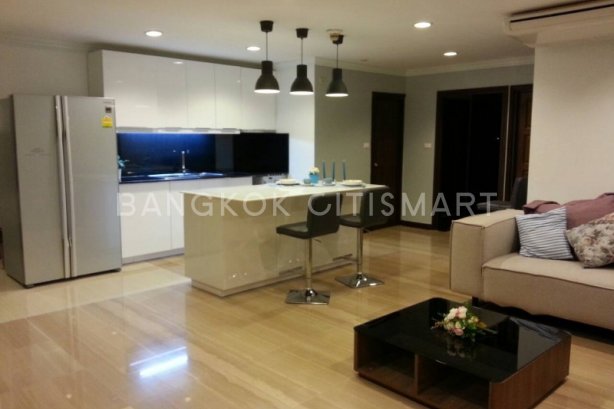 For SaleCondoSukhumvit, Asoke, Thonglor : sell!! Large room, 3 bedrooms, 3 bathrooms, 144 sq m. Special price 18.38 million baht. Richmod palace Tell&Line : 0939256422