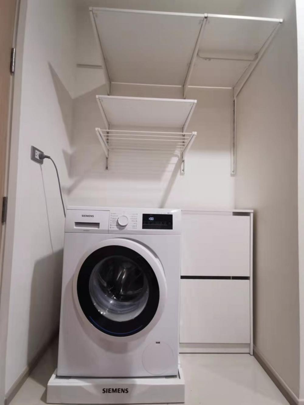 For SaleCondoRama9, Petchburi, RCA : RHYTHM ASOKE 2 - 28 SQM Studio Owner SELLING AT A LOSS