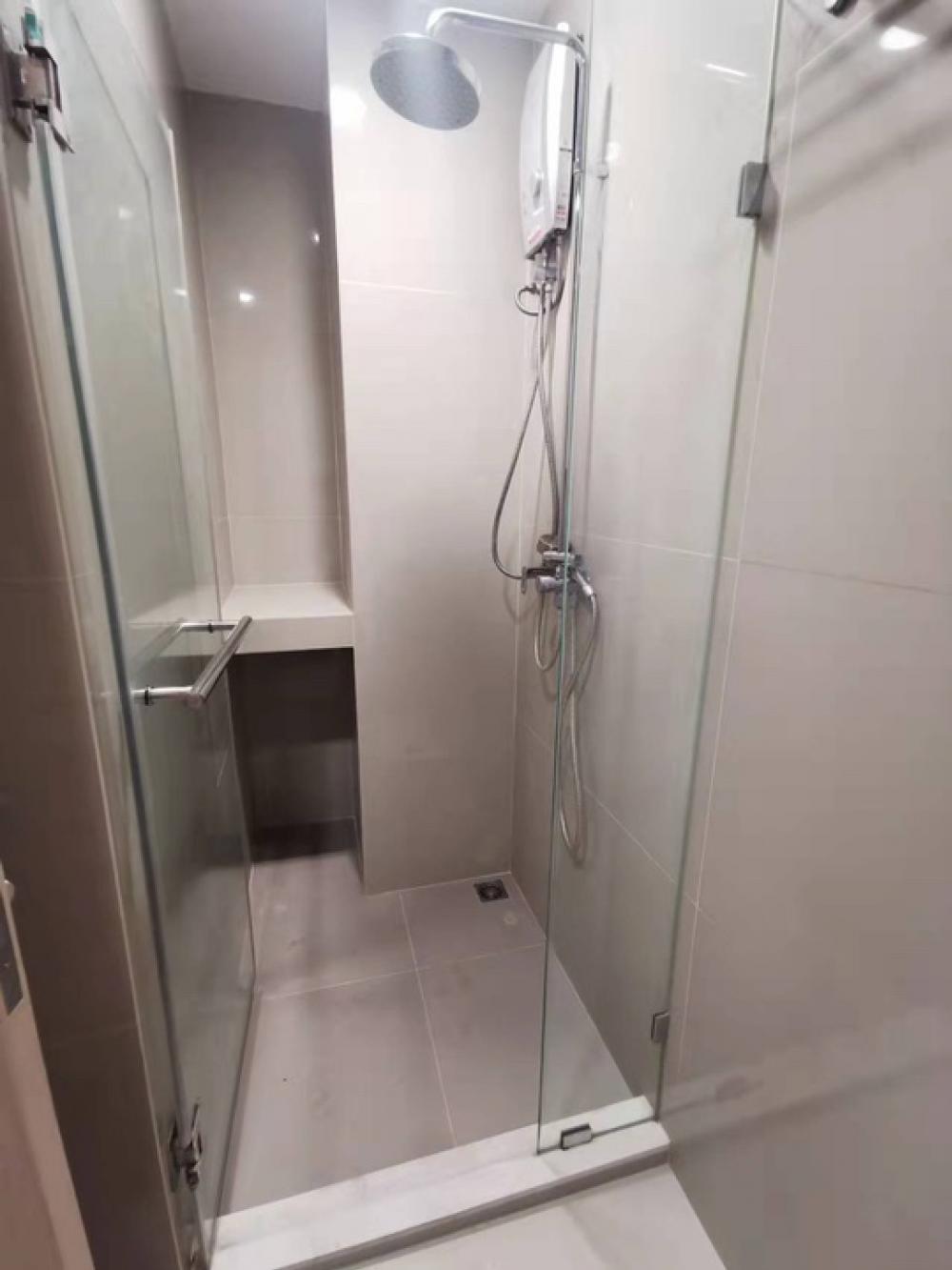 For SaleCondoRama9, Petchburi, RCA : RHYTHM ASOKE 2 - 28 SQM Studio Owner SELLING AT A LOSS