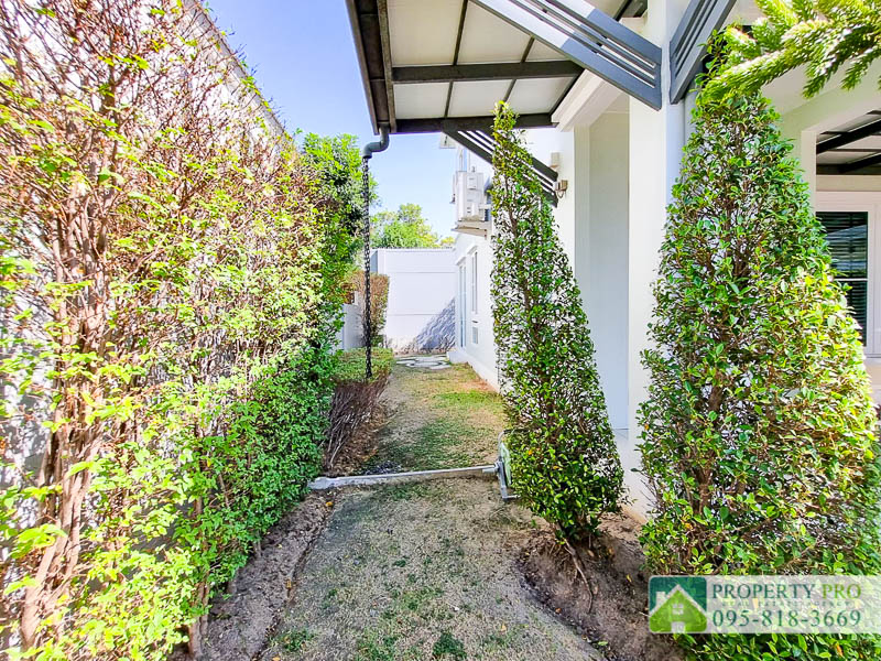 ขายบ้านบางนา แบริ่ง ลาซาล : ขาย บ้าน Anya บางนา รามคำแหง 2 บ้านแฝด แบบ 2 ห้องนอน 43 ตรว 146 ตรม สไตล์ French Country สภาพใหม่เอี่ยม เฟอร์นิเจอร์ เครื่องใช้ไฟฟ้าครบ ใกล้ เฉลิมพระเกียรติ ร.9 Mega Bangna ราชวินิตบางแก้ว สนามบินสุวรรณภูมิ : SL24S-002