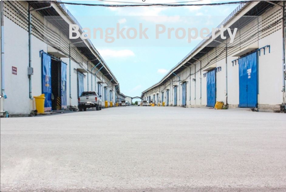 ให้เช่าโกดังลาดกระบัง สุวรรณภูมิ : โกดังให้เช่า 640 ตรม. ติดถนนกิ่งแก้ว ใกล้สนามบิน รถใหญ่เข้าได้