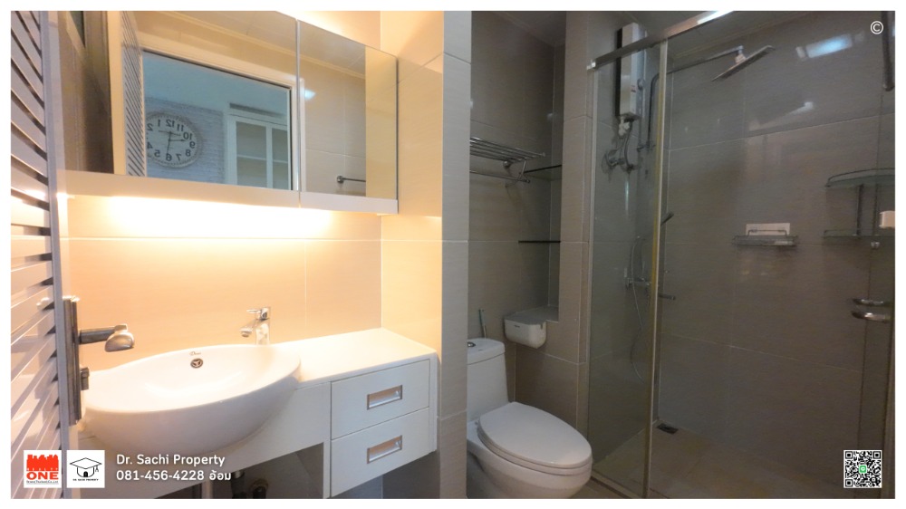 For RentCondoRama9, Petchburi, RCA : Condo for rent, TC Green, Building A, 16th floor, size 54 sq m, near the Orange Line and MRT Rama 9.