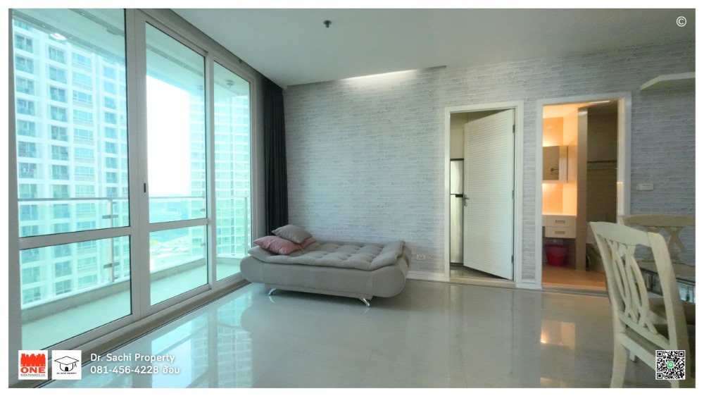 For RentCondoRama9, Petchburi, RCA : Condo for rent, TC Green, Building A, 16th floor, size 54 sq m, near the Orange Line and MRT Rama 9.