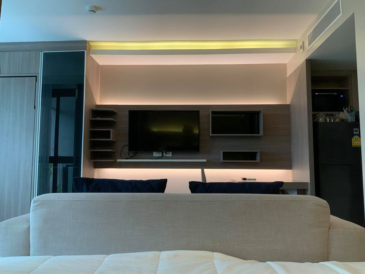 For RentCondoSukhumvit, Asoke, Thonglor : (6month, 1 Year) Urbitia Thonglo condo for rent Sukhumvit 36 BTS Thonglo 5 minutes