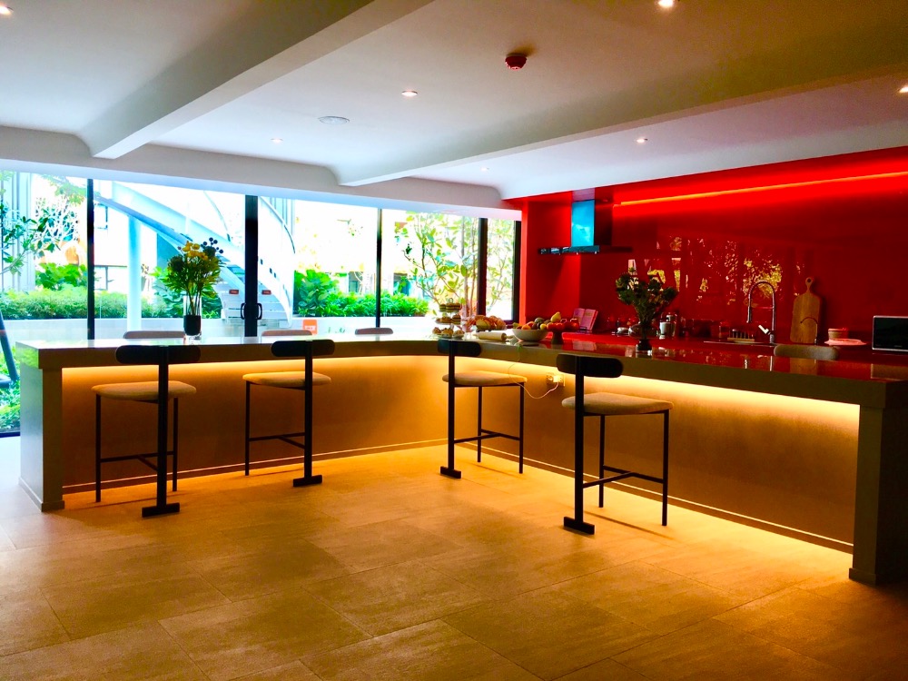 ให้เช่าคอนโดปทุมธานี รังสิต ธรรมศาสตร์ : ให้เช่า Kave Town Colony วิวสระ ตึกD ชั้น 6, ติด ม.กรุงเทพรังสิต พร้อมส่วนกลางทันสมัยกว่า 40 รายการ