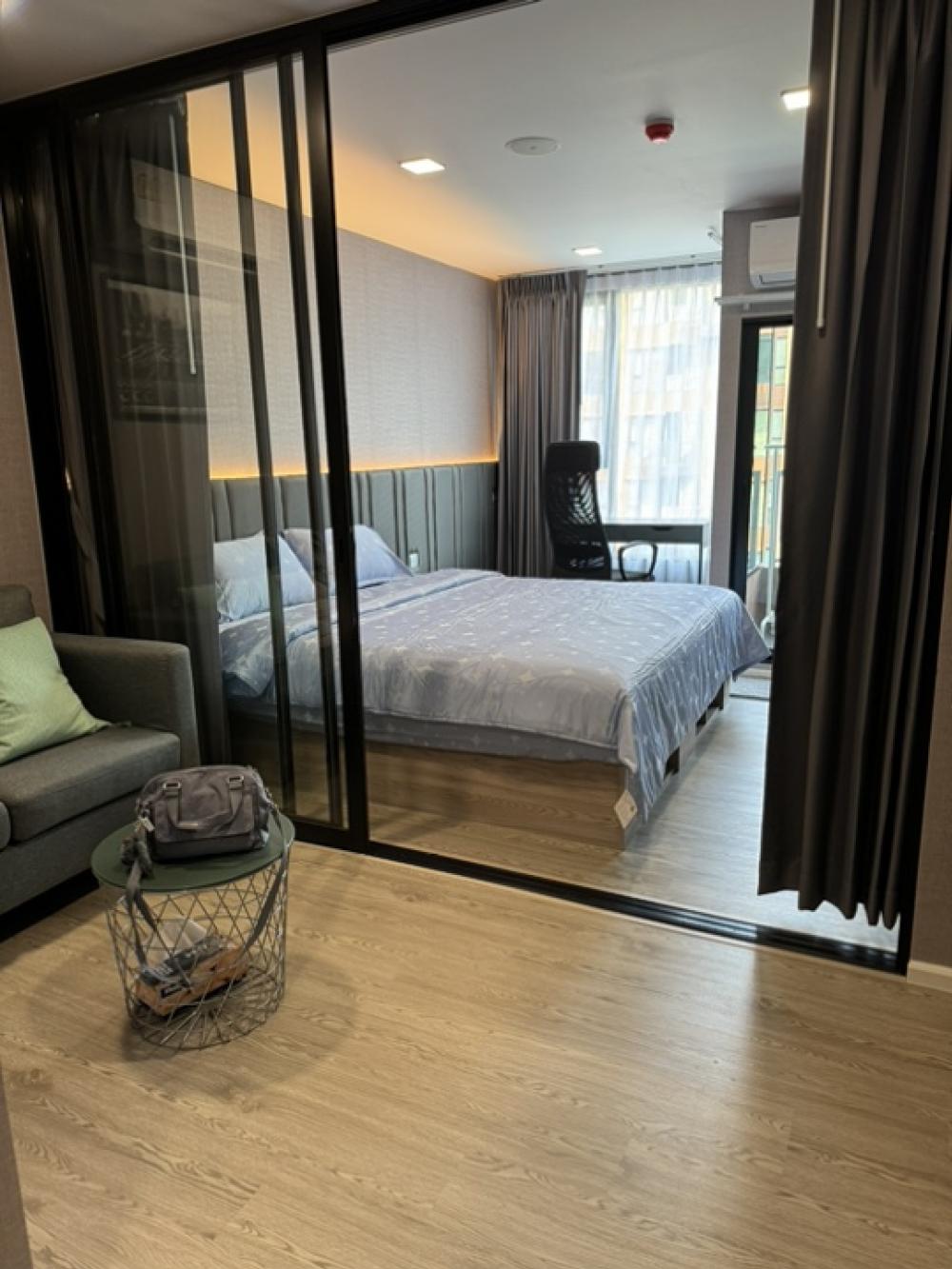 ให้เช่าคอนโดปทุมธานี รังสิต ธรรมศาสตร์ : ให้เช่า Kave Town Colony วิวสระ ตึกD ชั้น 6, ติด ม.กรุงเทพรังสิต พร้อมส่วนกลางทันสมัยกว่า 40 รายการ