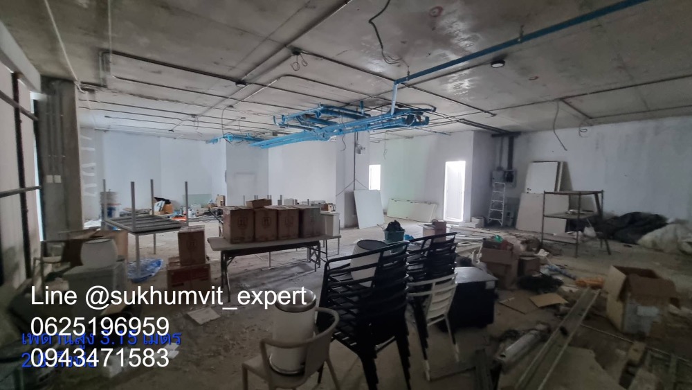 For RentShowroomSukhumvit, Asoke, Thonglor : Commercial space, Asoke - Nana area
