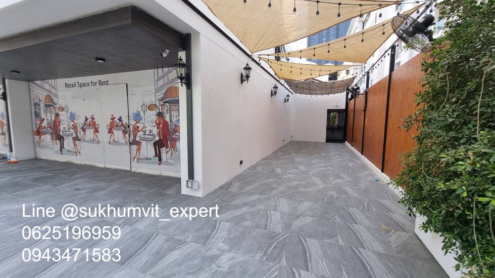 For RentShowroomSukhumvit, Asoke, Thonglor : Commercial space, Asoke - Nana area