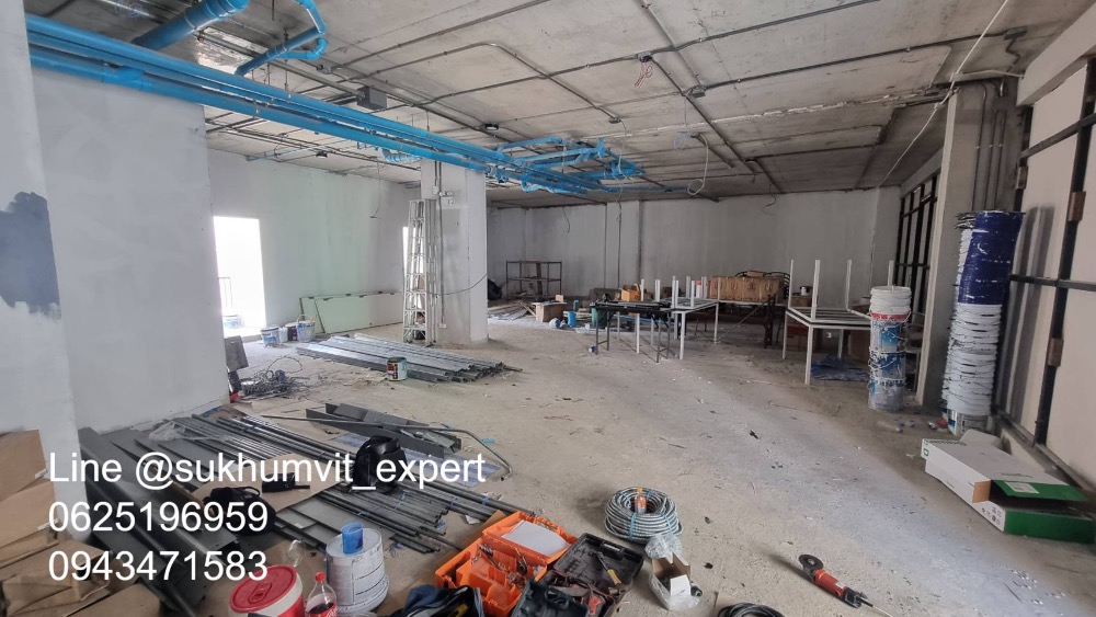 For RentShowroomSukhumvit, Asoke, Thonglor : Commercial space, Asoke - Nana area