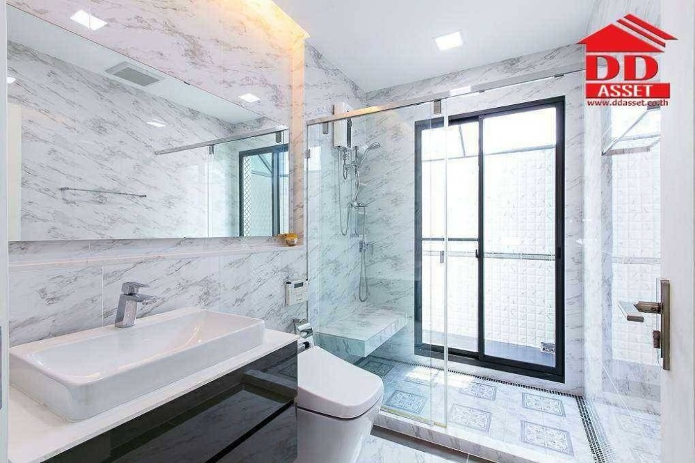 ขายบ้านบางนา แบริ่ง ลาซาล : ขายบ้านเดี่ยว โครงการ มัณฑนา บางนา กม.7 (Mantana Bangna Km.7) หลังเมกะบางนา รหัส H8028