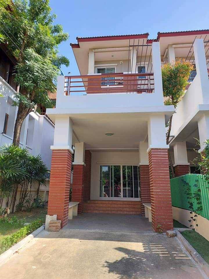 For RentTownhomeSathorn, Narathiwat : For rent 💥 Townhome Soi Yen Akat 2 👉 Add Line @rentbkk
