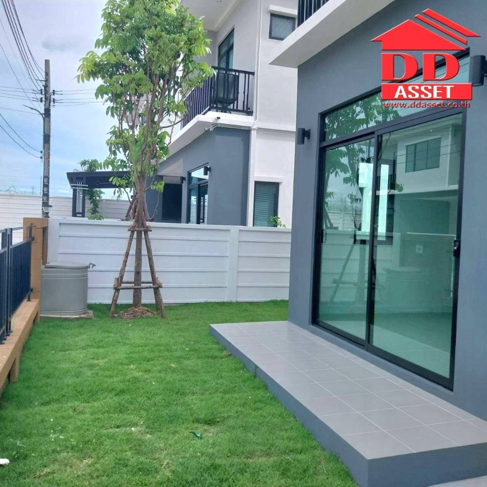 ขายนนทบุรี บางใหญ่ บางบัวทอง : ขายบ้านแฝด 2 ชั้น โครงการ ดิ เอสเซนส์ ชัยพฤกษ์ - วงแหวน (The Essence Chaiyaphruek-Wongwaen)  รหัส H8029