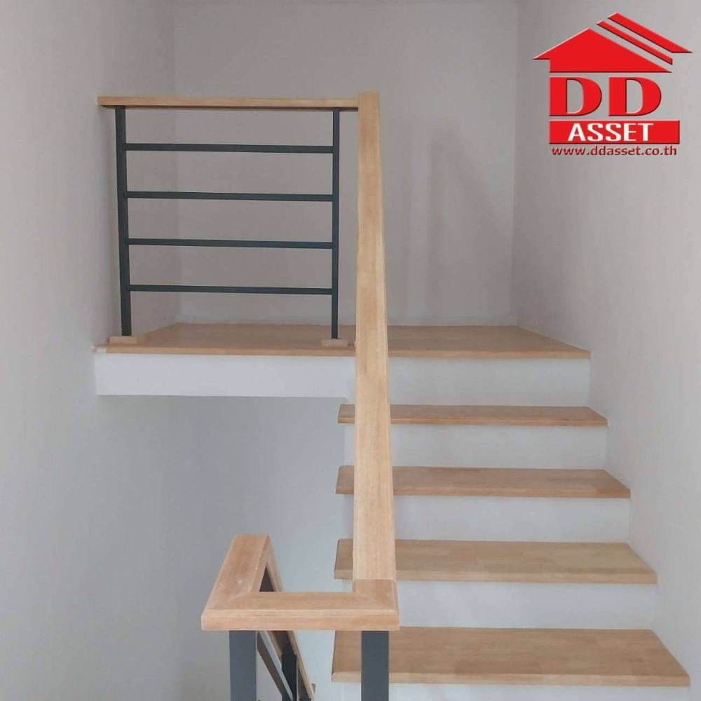 ขายนนทบุรี บางใหญ่ บางบัวทอง : ขายบ้านแฝด 2 ชั้น โครงการ ดิ เอสเซนส์ ชัยพฤกษ์ - วงแหวน (The Essence Chaiyaphruek-Wongwaen)  รหัส H8029