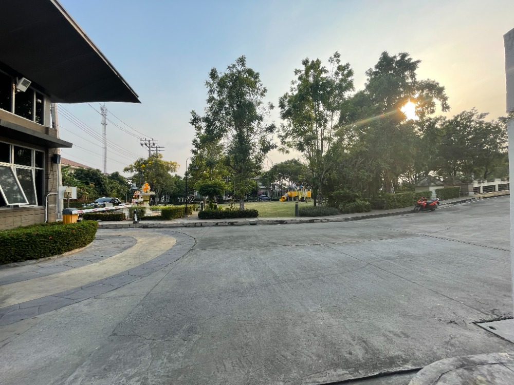 For SaleHouseSamut Prakan,Samrong : Single house for sale, Supalai Garden Ville, Soi Sri Dan 22.