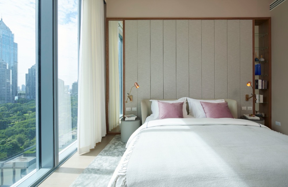 ขายคอนโดวิทยุ ชิดลม หลังสวน : 💫โครงการ freehold หรู บนทำเลหลังสวน สะดวกสบายสำหรับเจ้าของสัตว์เลี้ยง มีบริการทำความสะอาดบ้าน ตลอด 24 ชั่วโมง, บริการจอดรถและแผนกต้อนรับ, ตกแต่งโมเดิร์นสไตล์