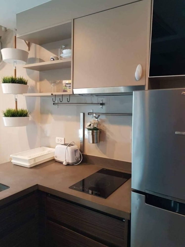 ขายคอนโดสะพานควาย จตุจักร : ขาย ออนิกซ์ พหลโยธิน 1นอน 32ตรม ชั้น10 วิวสระ แถมเฟอร์ฯ เครื่องใช้ไฟฟ้าครบ พร้อมอยู่ คอนโดใกล้ BTS สะพานควาย รพ.เปาโล