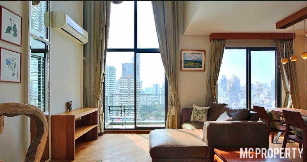 For RentCondoRama9, Petchburi, RCA : Villa Asoke 1 Bedroom 1 Bathroom81SQMSUPER RARE LAYOUTHINTHINTTHINE FLOOR FOOR for RENT ONLY 40,000 Per Month Tel 0816878954 Line ID 0816878954