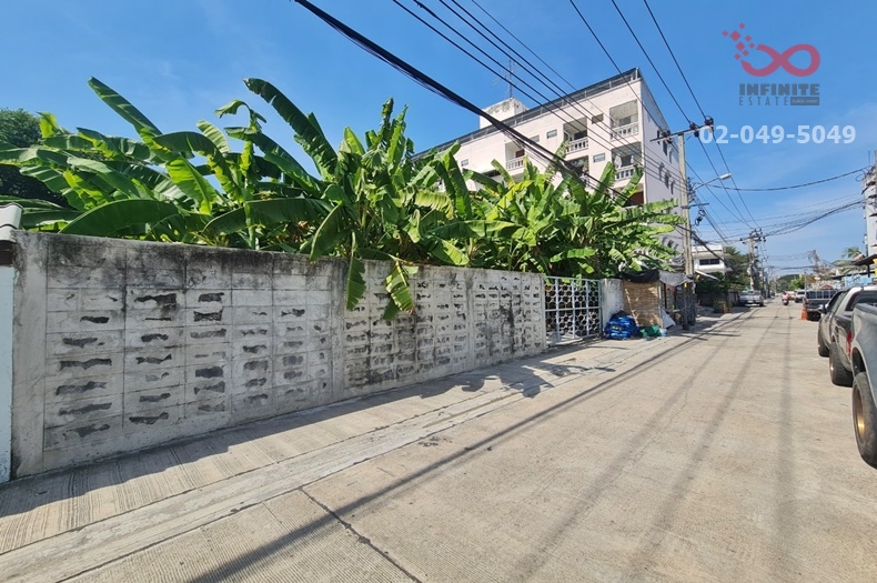 For SaleLandLadprao101, Happy Land, The Mall Bang Kapi : Land for sale, 139 square meters, Soi Lat Phrao 122, Intersection 13, near Ramkhamhaeng University.