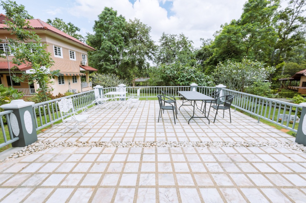 For SaleHousePak Chong KhaoYai : Chalet Prima vacation home, Pak Chong, Khao Yai, 253 sqw., 4 bedrooms, 4 bathrooms, quiet, excellent atmosphere, fully decorated.